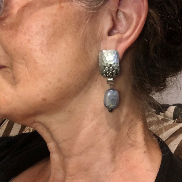 VTG 90s Cara Stimmel Hammered Silver Tone Chunky Dangling Bead Pierced Earrings - Picture 3 of 8